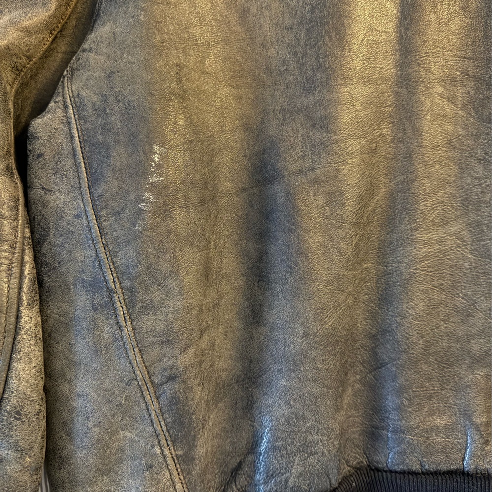 Vintage Distressed Black Leather Bomber Jacket Size M/L - Picture 6 of 12
